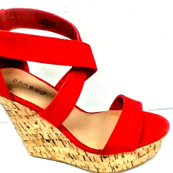 BRAND NEW! Red Bamboo Wedge Heel! - Picture 4 of 8
